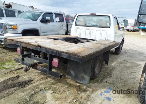 1995 Ford F350 z USA, uszkodzony, nr VIN 1FDJF37H1SNA36457